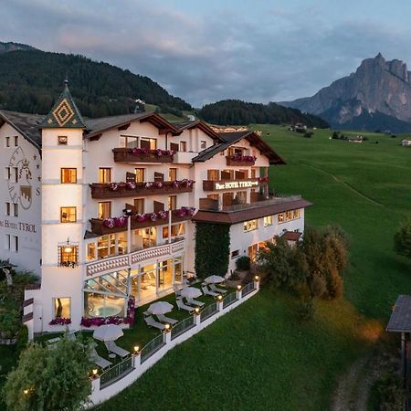 Parc Hotel Tyrol Castelrotto Eksteriør billede