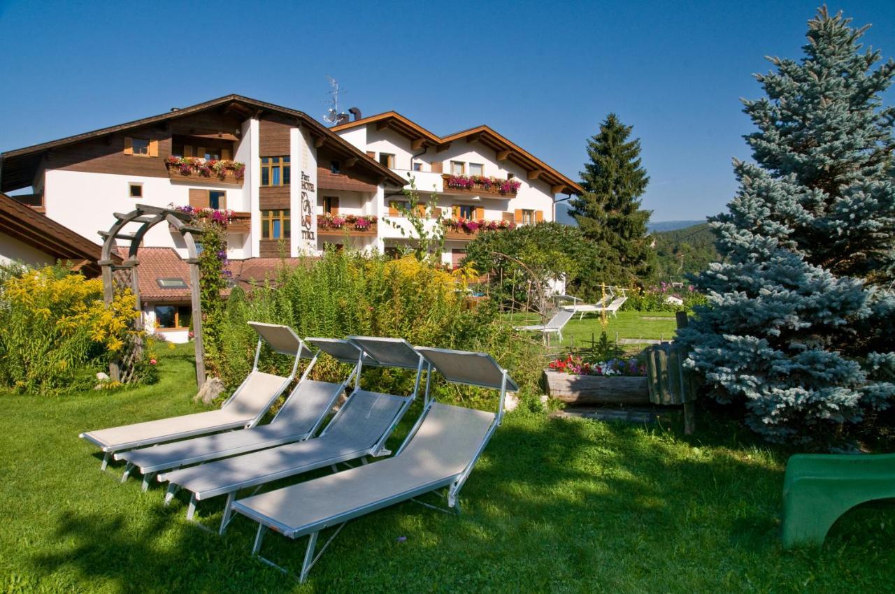 Parc Hotel Tyrol Castelrotto Eksteriør billede